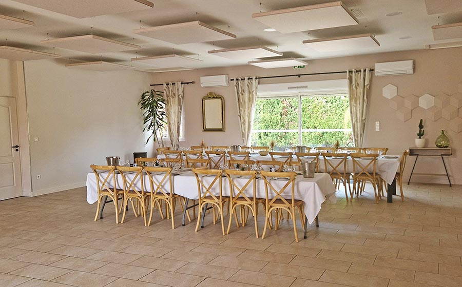 Salle de reception proche d'Uzes et Pont du Gard Salle de reception proche d'Uzes et Pont du Gard