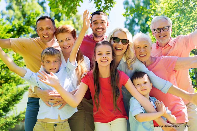 organiser une cousinade, grande réunions de famille, au Mas des Sagnes à Collias, proche d'Uzès dans le gard organiser une cousinade, grande réunions de famille, au Mas des Sagnes à Collias, proche d'Uzès dans le gard