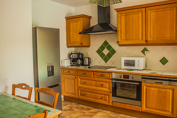 Cuisine toute équipée de la villa du Gardon