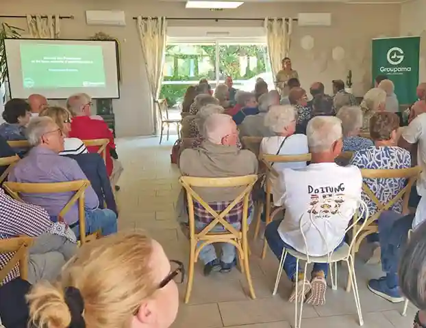 Salle de séminaire modulable de 100m2 au Mas des Sagnes